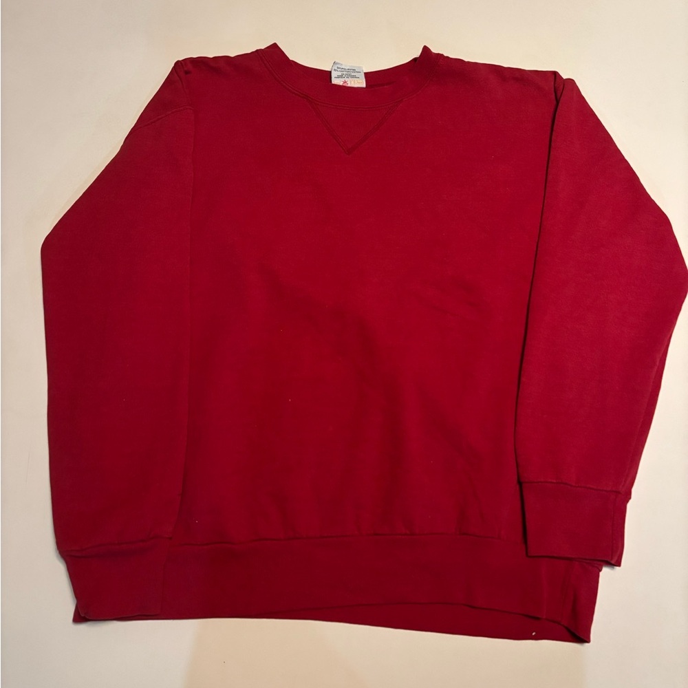 Vintage red classic crewneck sweater